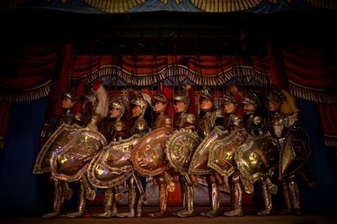 OPERA dei PUPI di Mimmo e Giacomo Cuticchio. Fotografie di Giulio Azzarello ©2020. OPERA dei PUPI di Mimmo e Giacomo Cuticchio. Fotografie di Giulio Azzarello ©2020.