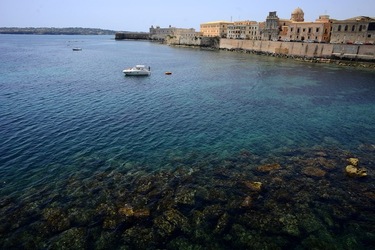 ORTIGIA fotografie di Giulio Azzarello ©2019. ORTIGIA fotografie di Giulio Azzarello ©2019.
