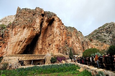 IL PRESEPE VIVENTE DI CUSTONACI in Sicilia. Fotografie di Giulio Azzarello ©2014. IL PRESEPE VIVENTE DI CUSTONACI in Sicilia. Fotografie di Giulio Azzarello ©2014.
