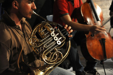 GIACOMO CUTICCHIO e il suo ensemble musicale. Fotografie di Giulio Azzarello &copy;2014.