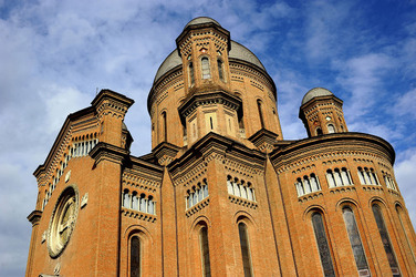 MODENA centro storico. Fotografie di Giulio Azzarello ©2016. MODENA centro storico. Fotografie di Giulio Azzarello ©2016.