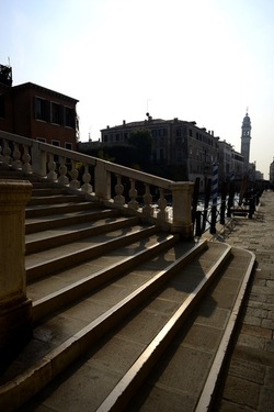 VENEZIA fotografie di Giulio Azzarello ©2022.