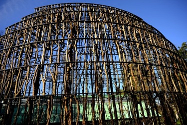 VENEZIA installazione lignea Giardini della Biennale di Arch. Cont. Fotografie di Giulio Azzarello &copy;2022.