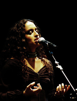 NOA artista musicista israeliana. Fotografie di Giulio Azzarello &copy;2014.