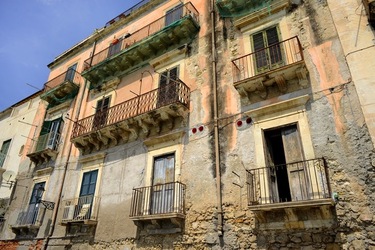 ORTIGIA CENTRO STORICO fotografie di Giulio Azzarello ©2019. ORTIGIA CENTRO STORICO fotografie di Giulio Azzarello ©2019.