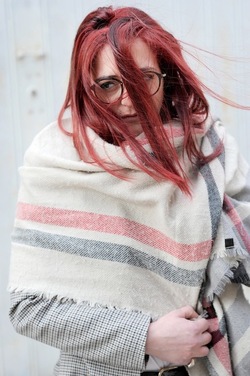 LUCREZIA artista modella attrice. Fotografie di Giulio Azzarello &copy;2018.