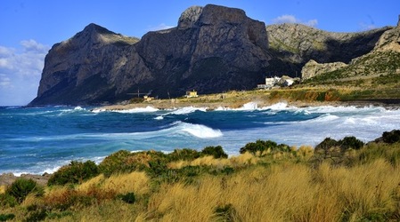 COSTA SICILIANA fotografie di Giulio Azzarello &copy;2020.