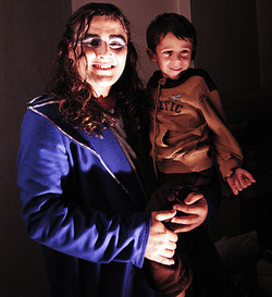 NOTREDAM de PARIS con giovani artisti. Fotografie di Giulio Azzarello ©2014. NOTREDAM de PARIS con giovani artisti. Fotografie di Giulio Azzarello ©2014.