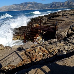 COSTA SICILIANA. Fotografie di Giulio Azzarello &copy;2022.