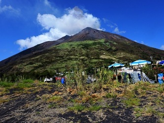 STROMBOLI fotografie di Giulio Azzarello ©2020. STROMBOLI fotografie di Giulio Azzarello ©2020.