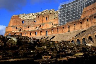COLOSSEO Roma. Fotografie di Giulio Azzarello ©2020. COLOSSEO Roma. Fotografie di Giulio Azzarello ©2020.
