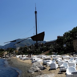 PALERMO. Fotografie di Giulio Azzarello &copy;2023.