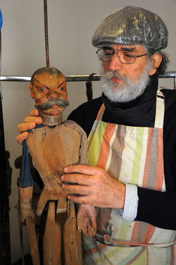 MIMMO CUTICCHIO puparo siciliano ritratti. Fotografie di Giulio Azzarello &copy;2014.