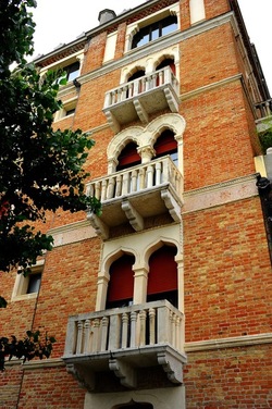 LIDO di VENEZIA. Fotografie di Giulio Azzarello ©2018.