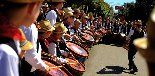Tamburai siciliani di Agrigento. Fotografie di Giulio Azzarello &copy;2017.