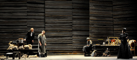 TEATRO stabile BIONDO di Palermo. Primo spettacolo stagione 2015 2106. Foto di Giulio Azzarello &copy;.