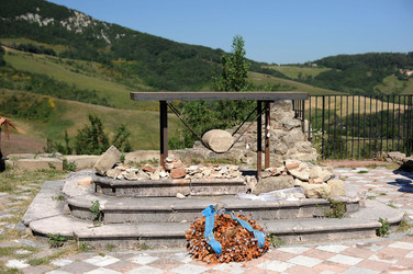 IL PARCO DELLA MEMORIA DI MONTESOLE Marzabotto . Fotografie di Giulio Azzarello &copy;2014.