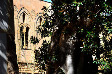 MONREALE in Sicilia. Fotografie di Giulio Azzarello &copy;2016.