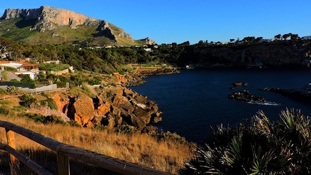 CAPO RAMA riserva naturale Terrasini. Fotografie di Giulio Azzarello &copy;2020.