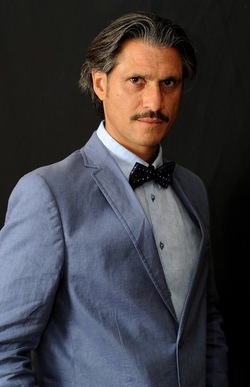 ROBERTO BONURA attore italiano siciliano. Fotografie di Giulio Azzarello ©2018. ROBERTO BONURA attore italiano siciliano. Fotografie di Giulio Azzarello ©2018.