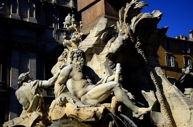 PIAZZA NAVONA Roma. Fotografie di Giulio Azzarello ©2020. PIAZZA NAVONA Roma. Fotografie di Giulio Azzarello ©2020.