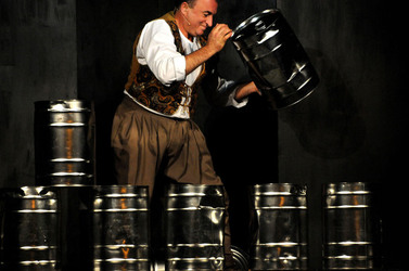 MARCO RENZI e il suo teatro. Fotografie di Giulio Azzarello ©2014.