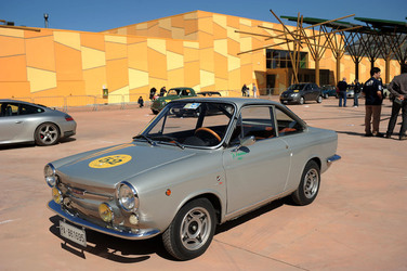 AUTO CLASSICHE ovvero la loro modernit&agrave; in mostra con tanti modelli del passato. Fotografie di Giulio Azzarello &copy;2014.