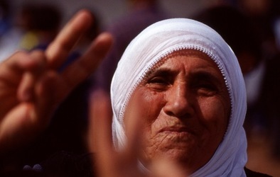 NEWROZ marzo 2001. Curdistan turco. Fotografie di Giulio Azzarello ©2001 2022. NEWROZ marzo 2001. Curdistan turco. Fotografie di Giulio Azzarello ©2001 2022.