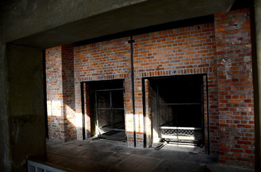AUSCHWITZ BIRKENAU il percorso della memoria e i documenti. Fotografie di Giulio Azzarello &copy;2016.