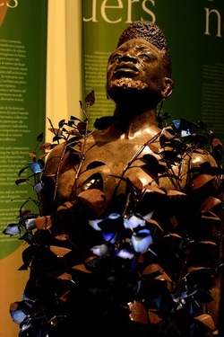 VENEZIA installazione nigeriana inizio Arsenale. Biennale Arch. Cont.. Fotografie di Giulio Azzarello &copy;2022.