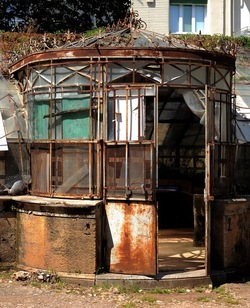 VILLA TRABIA Palermo. Fotografie di Giulio Azzarello ©2018. VILLA TRABIA Palermo. Fotografie di Giulio Azzarello ©2018.