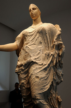 LA VENERE DI MORGANTINA e il suo ritorno dagli USA al museo archeologico di Aidone. Fotografie di Giulio Azzarello &copy;2014.