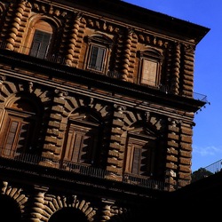 FIRENZE fotografie di Giulio Azzarello &copy;2022.