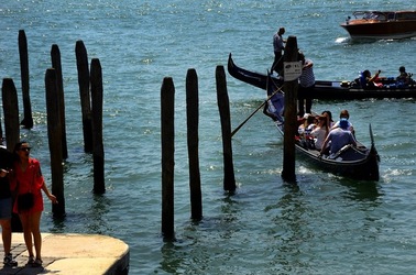 VENEZIA fotografie di Giulio Azzarello &copy;2019.