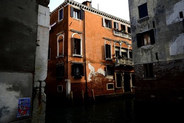 VENEZIA fotografie di Giulio Azzarello ©2020. VENEZIA fotografie di Giulio Azzarello ©2020.