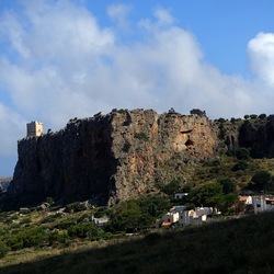 MACARI. Fotografie di Giulio Azzarello &copy;2023.