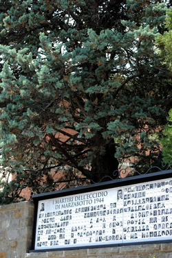 IL SACRARIO DI MARZABOTTO panoramiche e particolari. Fotografie di Giulio Azzarello &copy;2014.