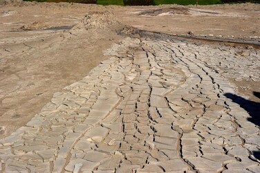 LE MACALUBE di Sicilia. Fotografie di Giulio Azzarello ©2014. LE MACALUBE di Sicilia. Fotografie di Giulio Azzarello ©2014.
