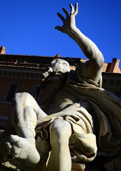 PIAZZA NAVONA Roma. Fotografie di Giulio Azzarello ©2020. PIAZZA NAVONA Roma. Fotografie di Giulio Azzarello ©2020.