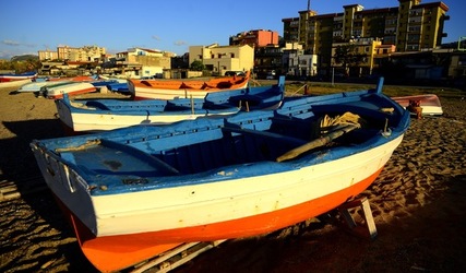 BARCHE da PESCA fotografie di Giulio Azzarello &copy;2019.