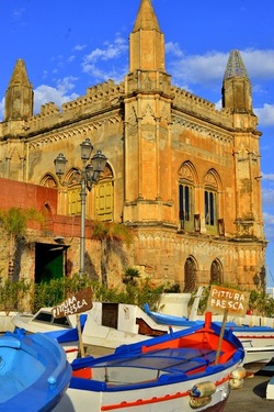 BARCHE da PESCA fotografie di Giulio Azzarello &copy;2019.