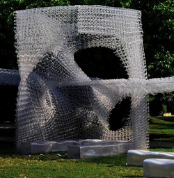 STRUTTURA PLASTICA BIENNALE di ARCHITETTURA di VENEZIA. Foto di G.Azzarello &copy;2018.