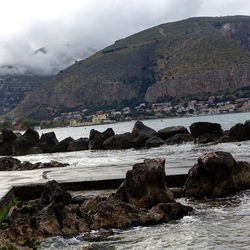 MONDELLO. Fotografie di Giulio Azzarello &copy;2022.