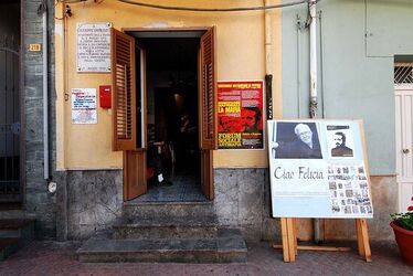 PEPPINO IMPASTATO e il suo mito. Fotografie di Giulio Azzarello ©2014.