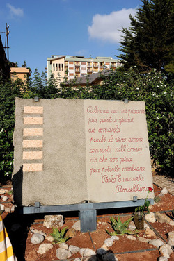 LAPIDE BORSELLINO a Palermo. Fotografie di Giulio Azzarello ©2014.