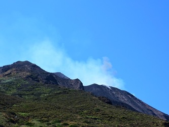 STROMBOLI fotografie di Giulio Azzarello ©2020. STROMBOLI fotografie di Giulio Azzarello ©2020.