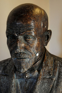 LUIGI PIRANDELLO il parco e la casa museo. Fotografie di Giulio Azzarello ©2014.