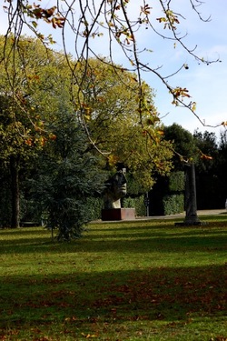 IGOR MITORAJ Giardino di Boboli. Fotografie di Giulio Azzarello &copy;2022.