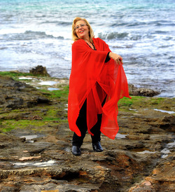 SARA FAVARO attrice e scrittrice italiana. Fotografie di Giulio Azzarello &copy;2015 2016.