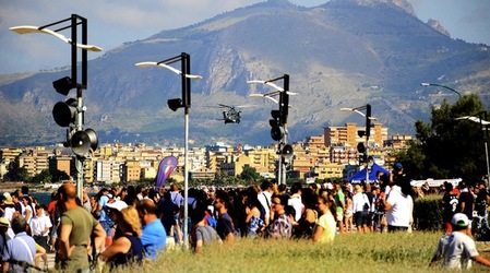 FRECCE TRICOLORE fotografie di Giulio Azzarello &copy;2018.